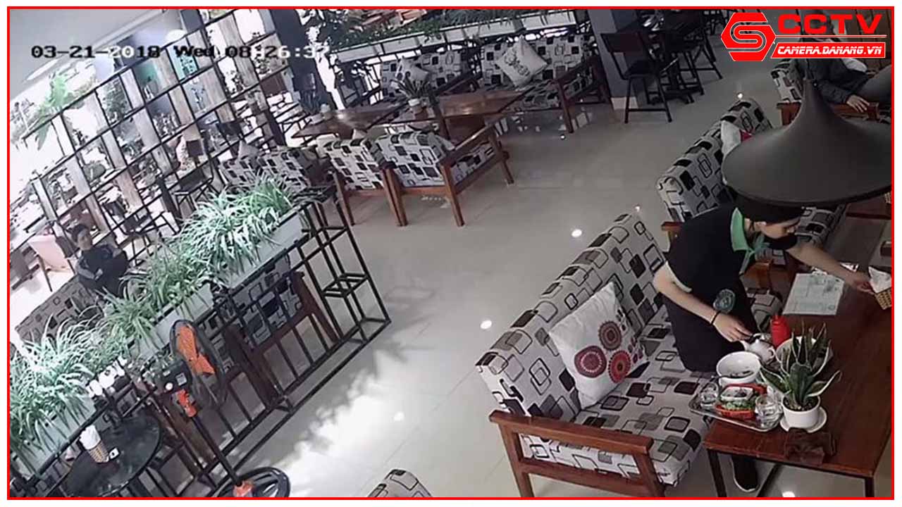 camera-wifi-chong-trom-ezviz-ngoai-troi-cs-h8c-3mp