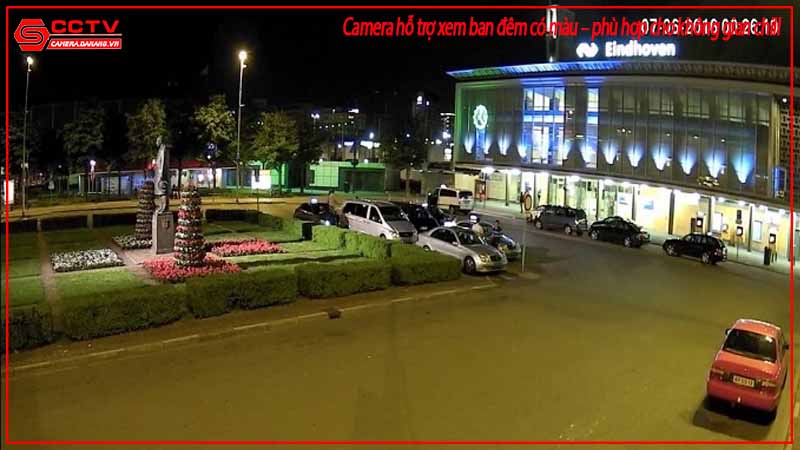 camera-ho-tro-xem-ban-dem-co-mau-phu-hop-cho-khong-gian-chill-2