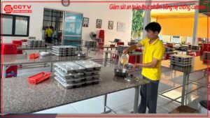 giam-sat-an-toan-thuc-pham-bang-he-thong-camera-0