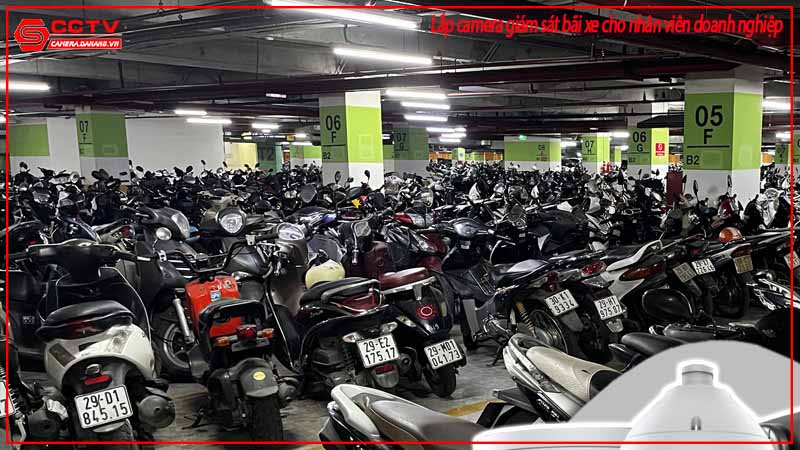 lap-camera-giam-sat-bai-xe-cho-nhan-vien-doanh-nghiep-1