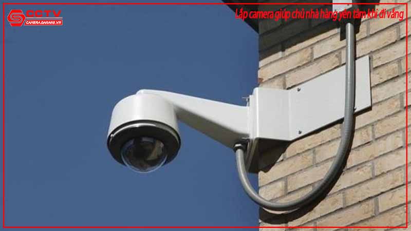 lap-camera-giup-chu-nha-hang-yen-tam-khi-di-vang-2