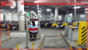 nhung-dong-camera-sieu-ben-bi-cho-bai-giu-xe-hoat-dong-lien-tuc-0